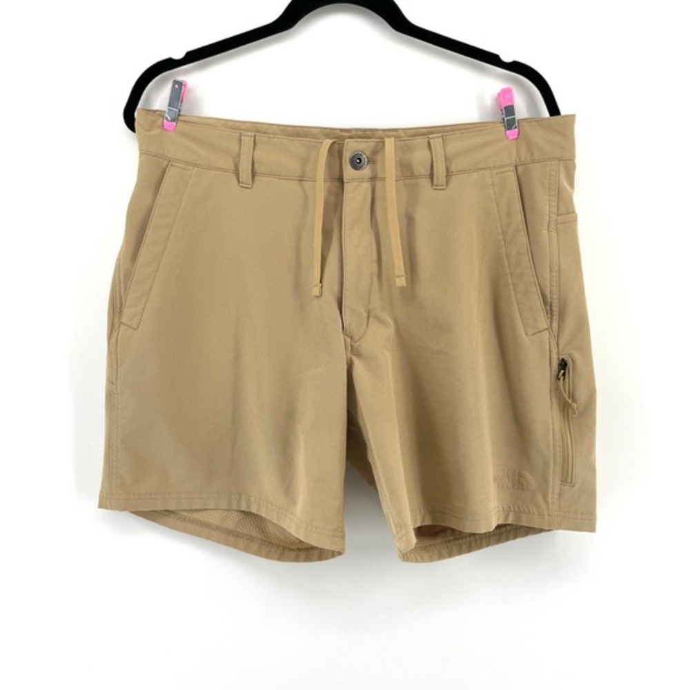 The North Face Mens Size 34 Khaki‎ FlashDry Outdoor Shorts Zip Pocket